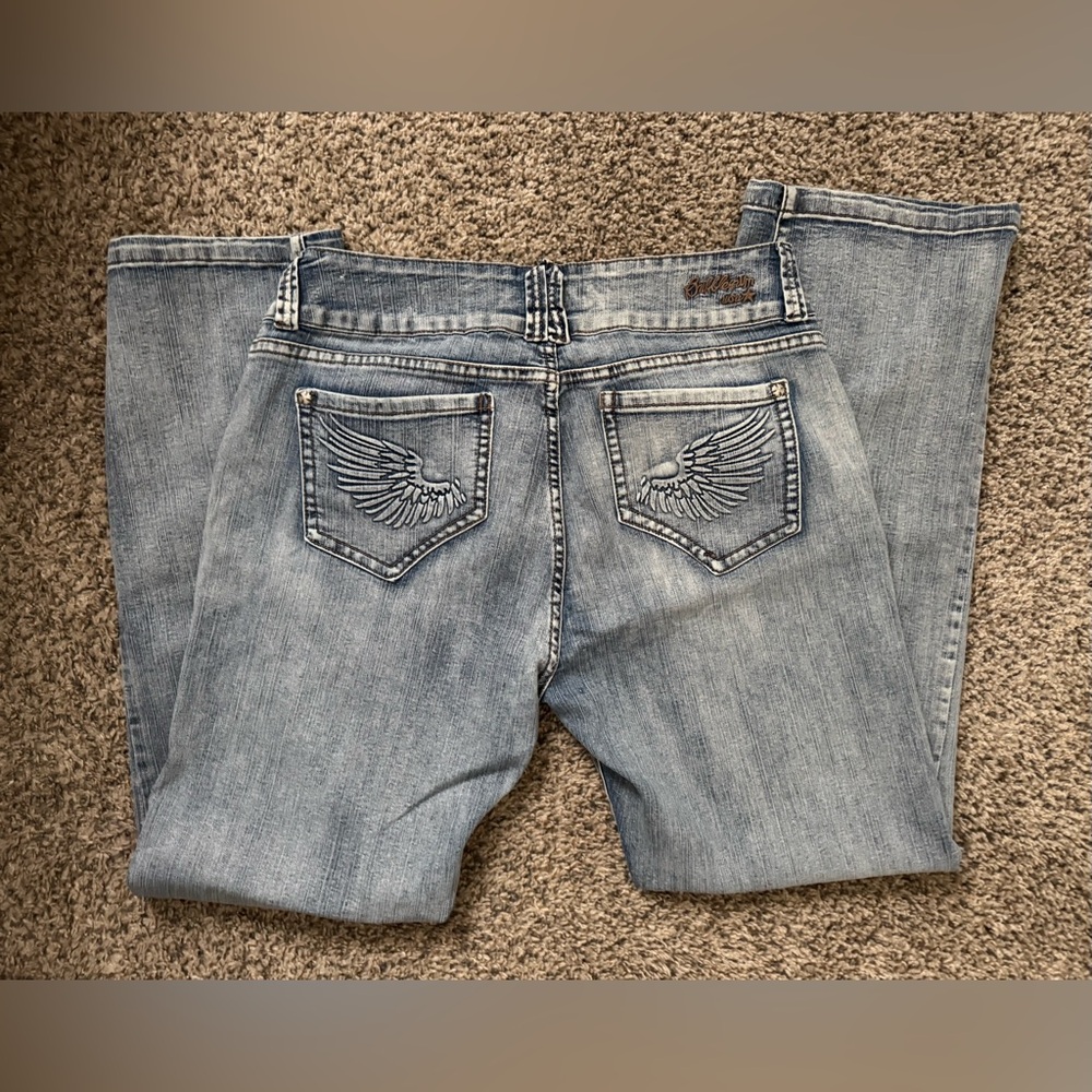 Vintage Women’s Sz. 18 Bubblegum Eagle Wing Pocket Light Wash Jeans